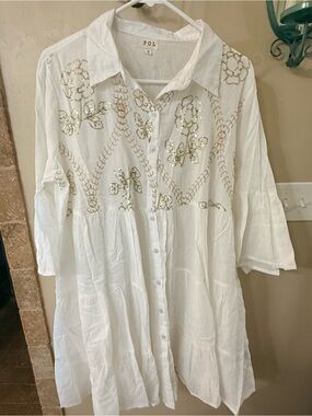 POL White Tiered Mini Dress with Gold Sequin Embroidery NWOT. PTP 24